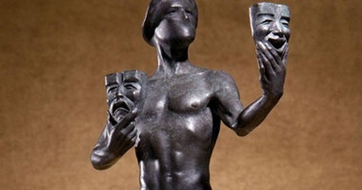 🌟 SAG 2025 Noms Revealed: 'Wicked' And 'A Complete Unknown' Reign Supreme