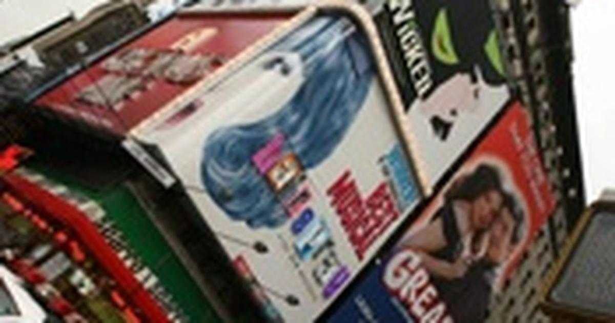 Stagehands Darken Most of Broadway