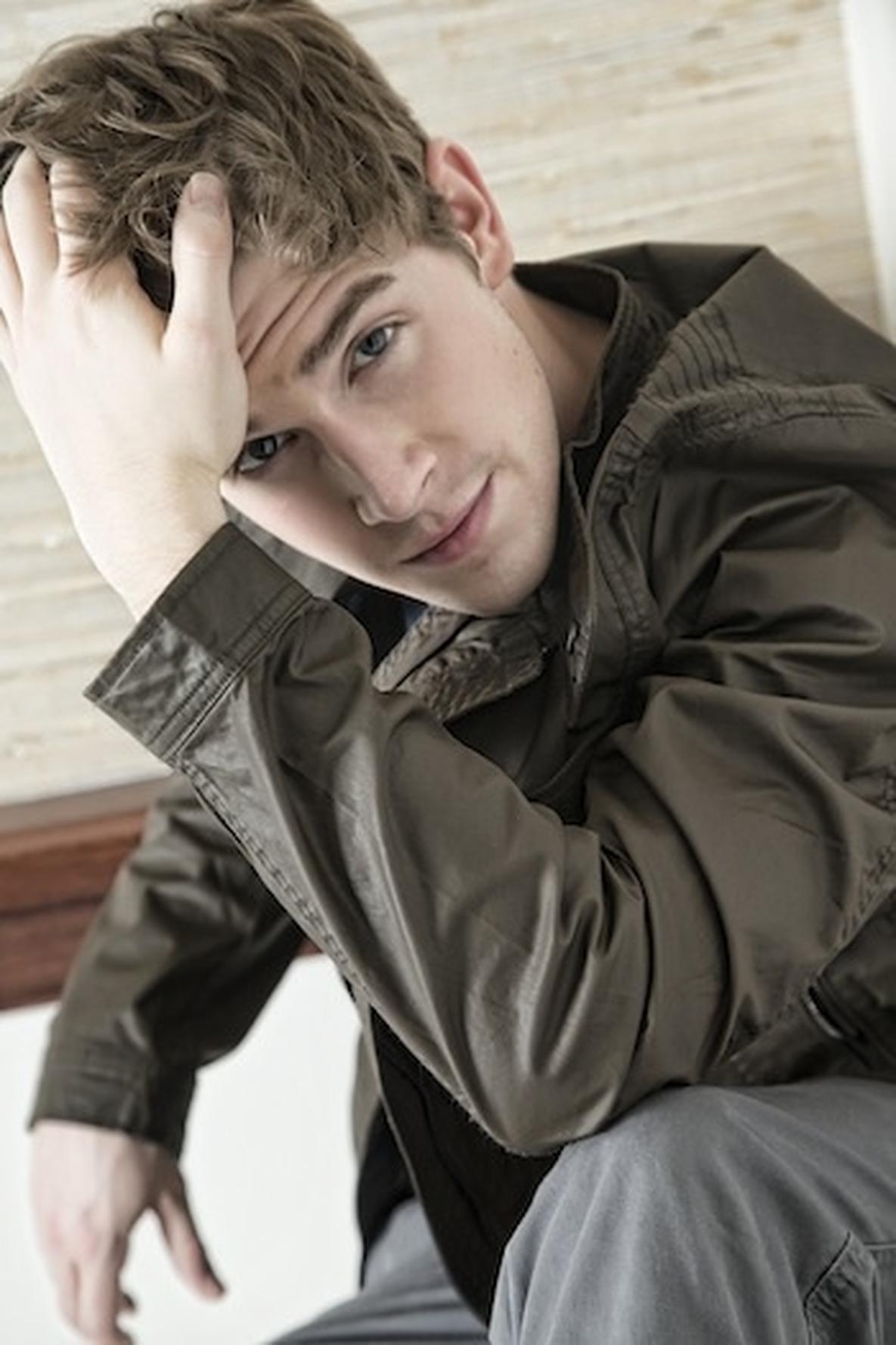 'Carrie Diaries' Star Brendan Dooling on TV Acting and Rewarding Roles