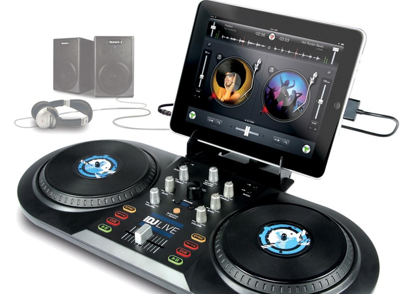 iDJ Turns Any Apple Device Into a DJ Turntable