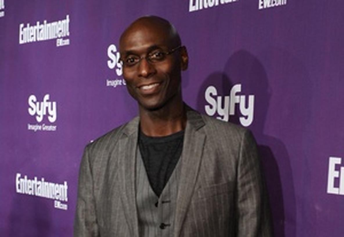 Fringe' Sneak Peek, Lance Reddick on 'Shocking' Development – The