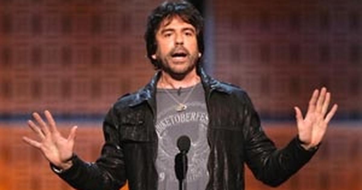 Comedian Greg Giraldo Dies at 44
