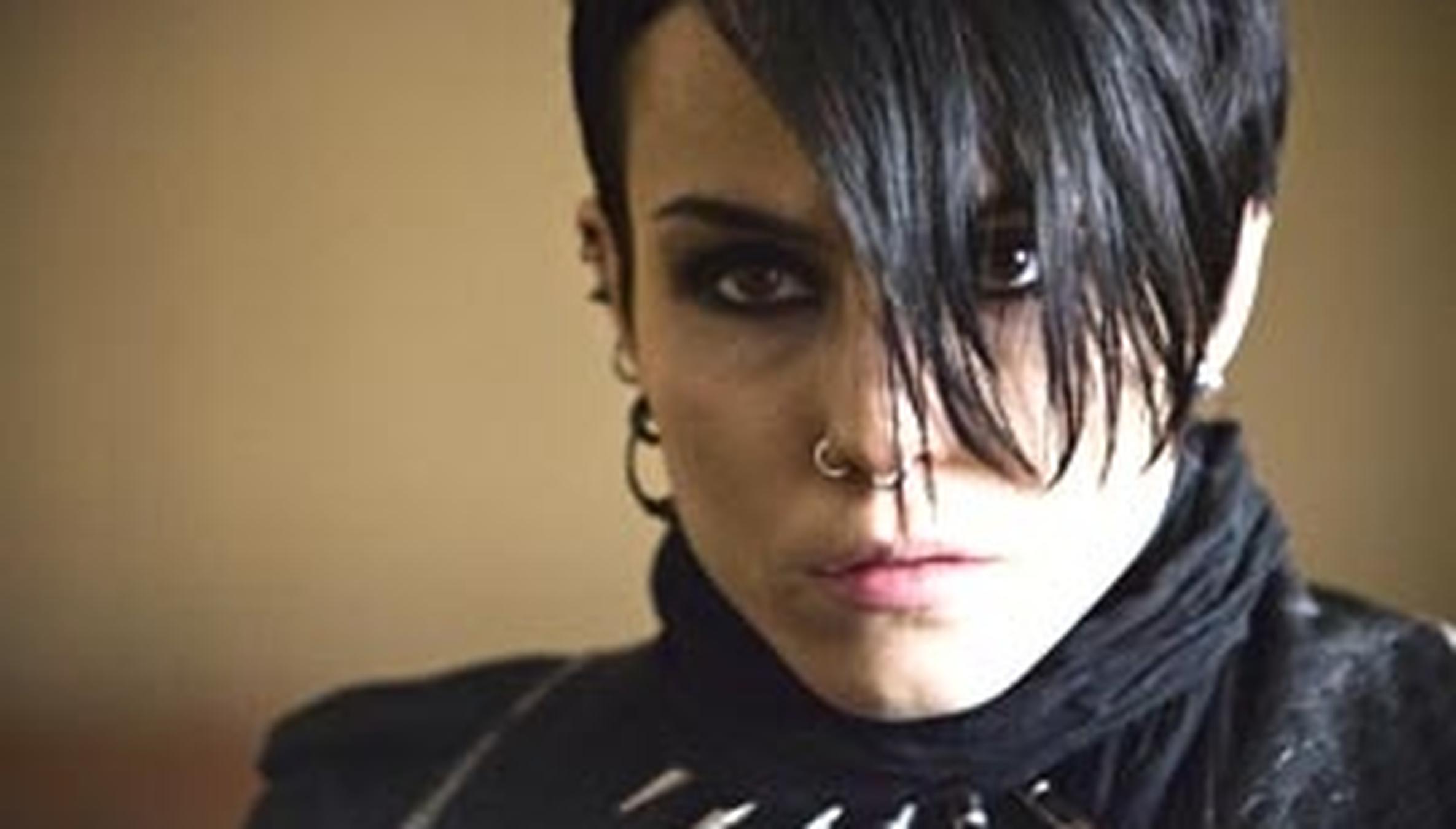 The Girl With the Dragon Tattoo, image size:2370x1350