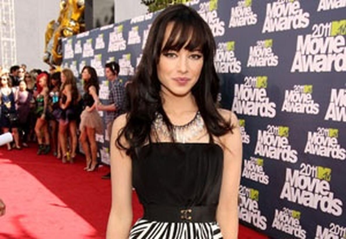 Ashley Rickards of MTV's 'Awkward' Shows Her Acting Range(01)