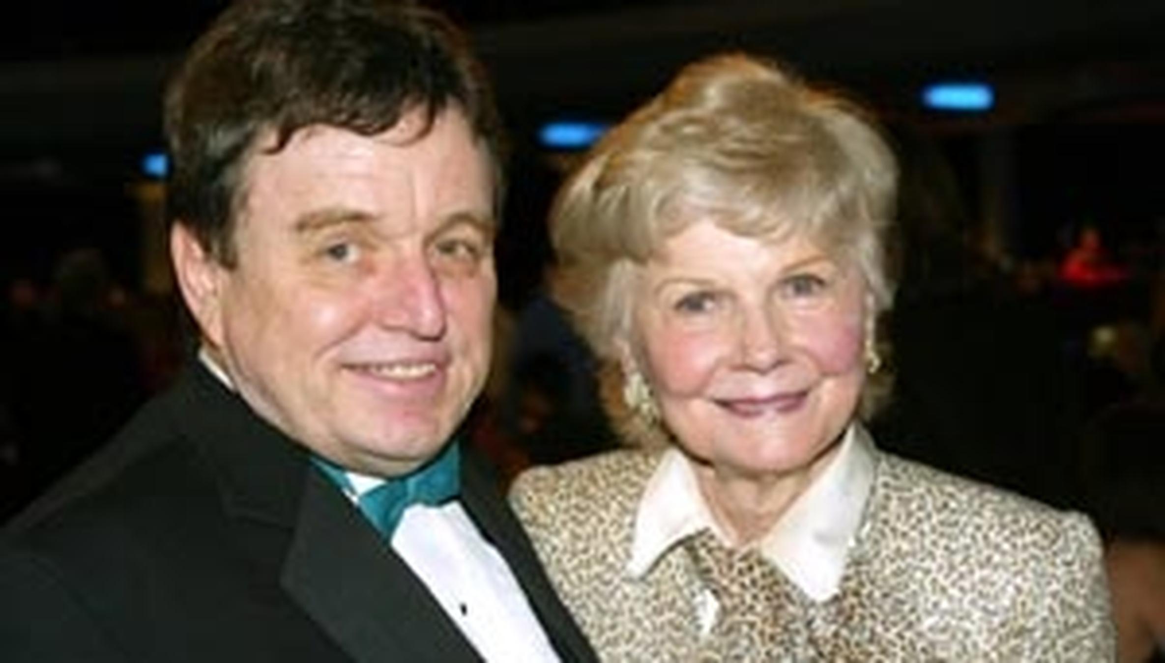 Actress Barbara Billingsley Iconic TV Mom Dies