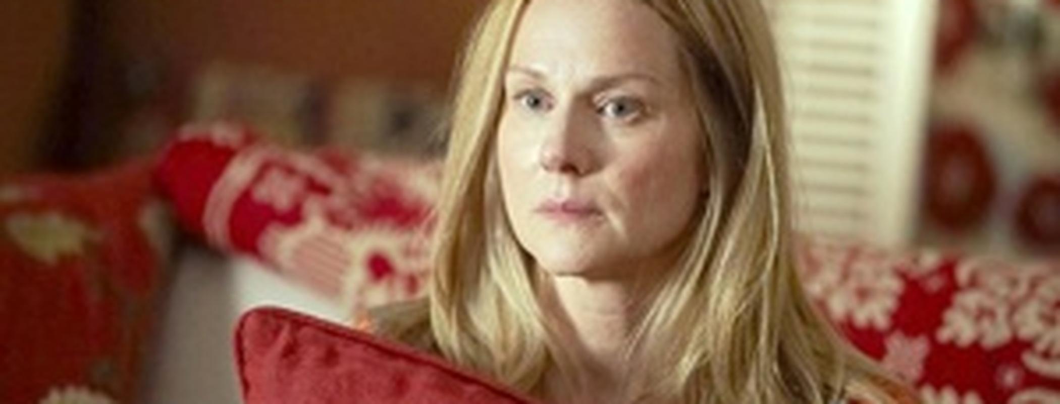 Laura Linney In Showtime's Cancer Comedy The New York Times, 59% OFF