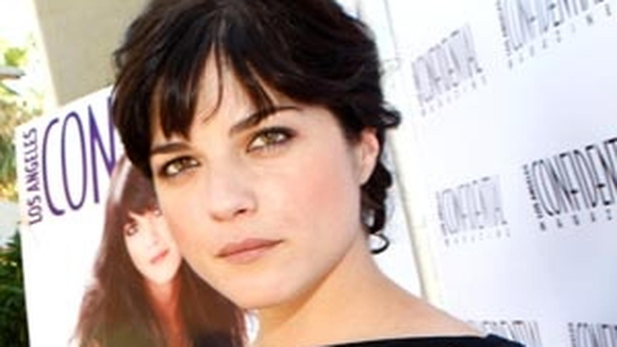 So typical of Hollywood. Beautiful woman like Selma Blair is forced to get  a boob job. What A