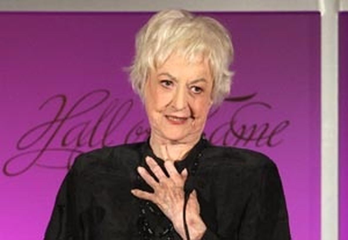 Golden Girls Star Bea Arthur Dies at 86