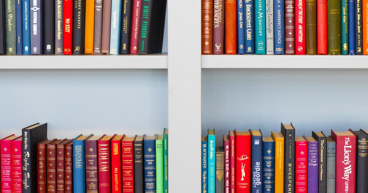 7 Books for Drama Students and Experienced Actors Backstage