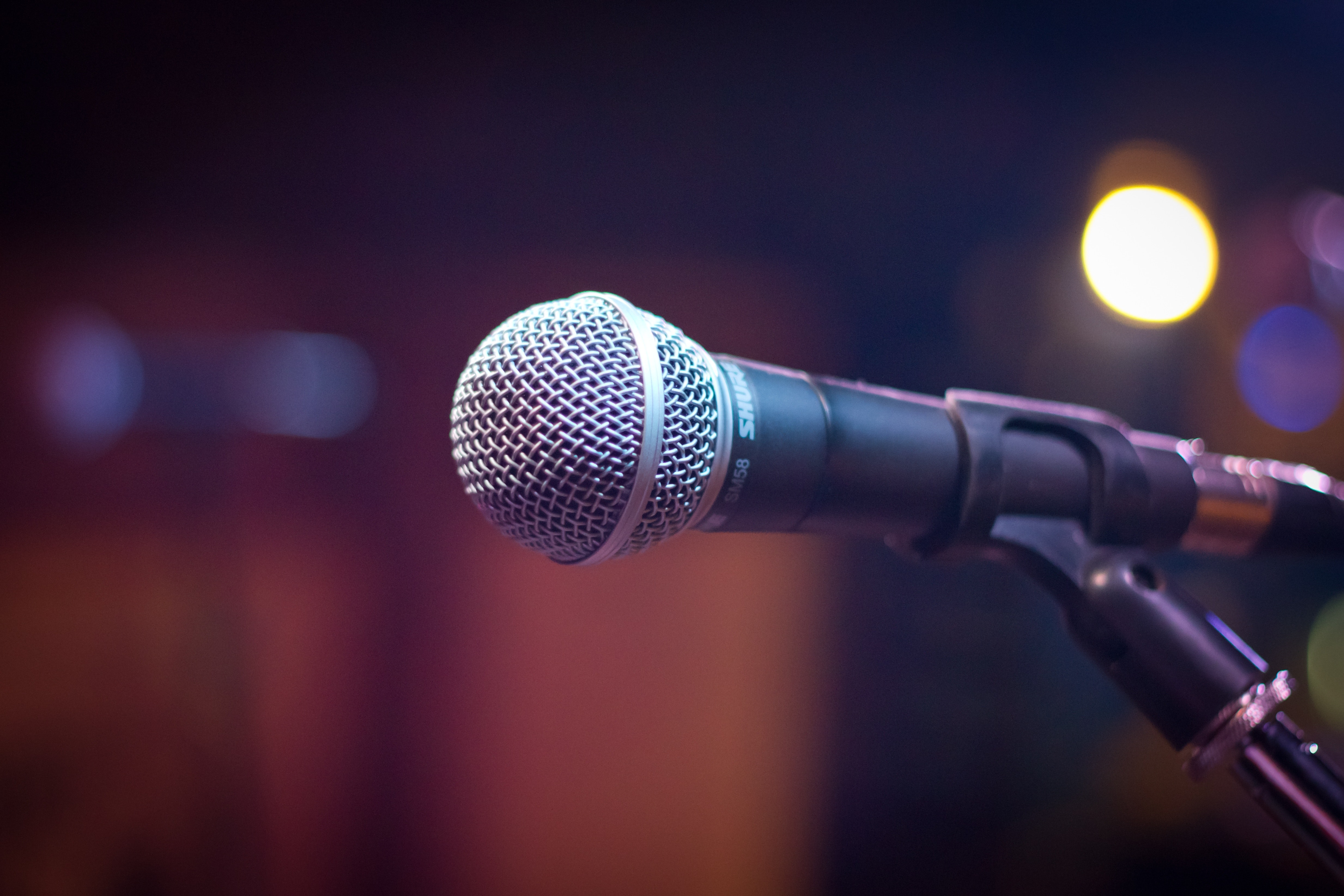 7 Lessons From Standup Comedy to Help You Get Through Life 