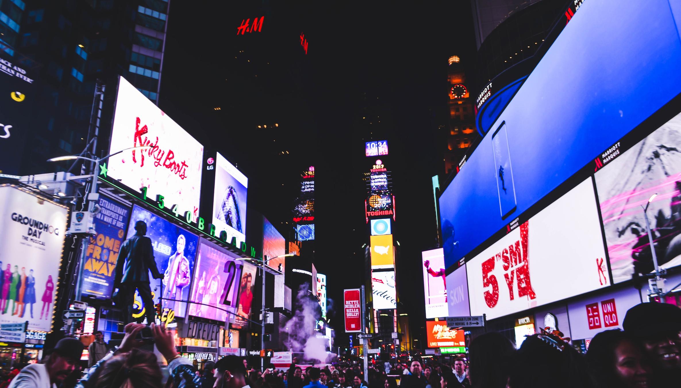 How to Decide If a Broadway Career Is Right for You