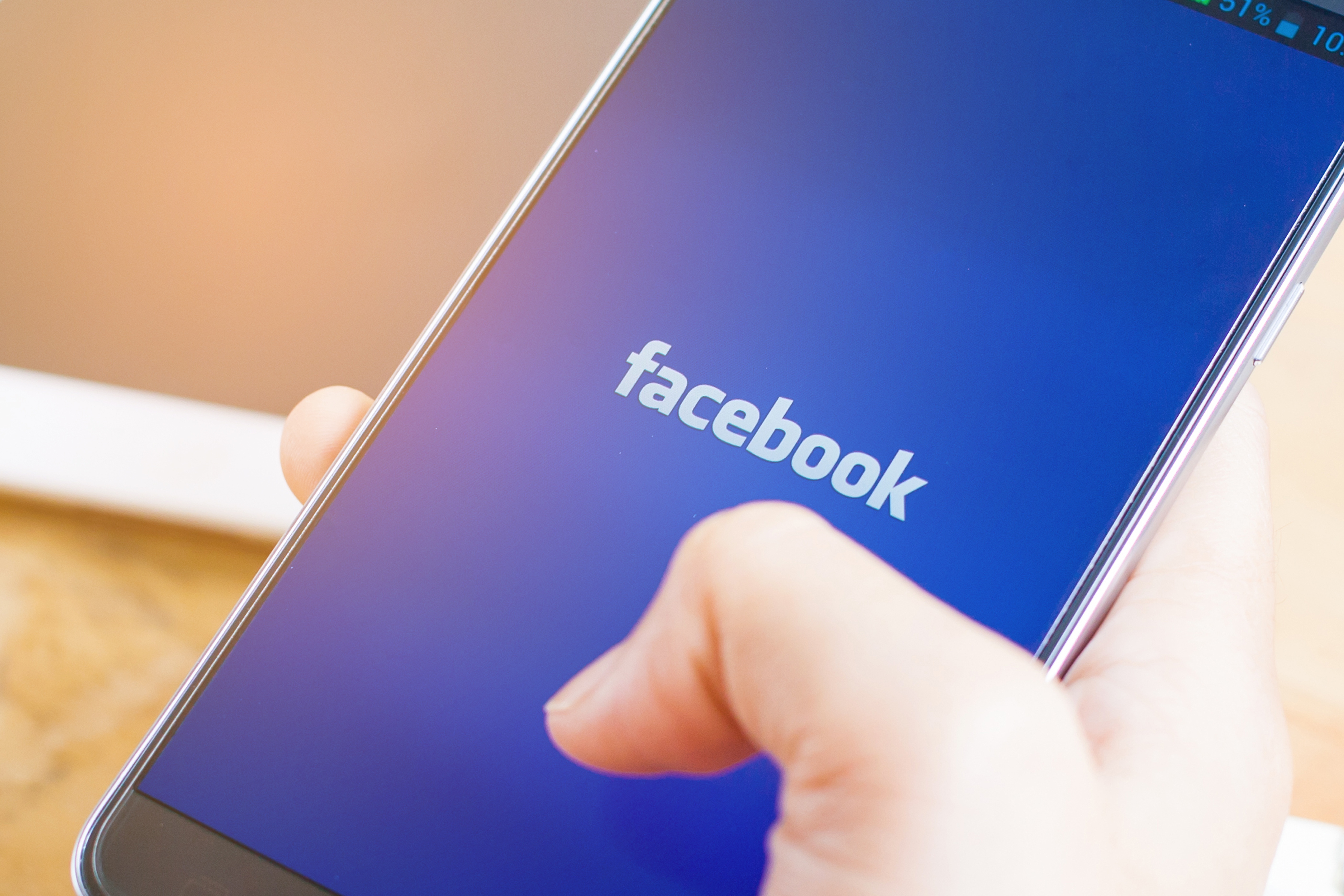 Get Cast In A Facebook Commercial More Uk Roles