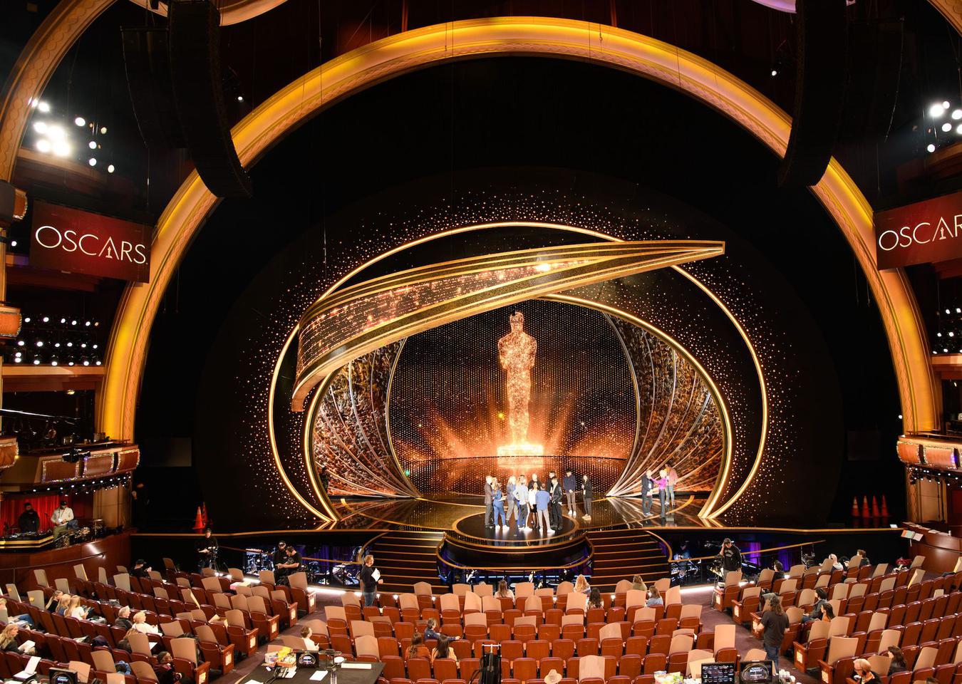 The 2020 Oscars Set Was Built To Reflect The Diverse Year In Film