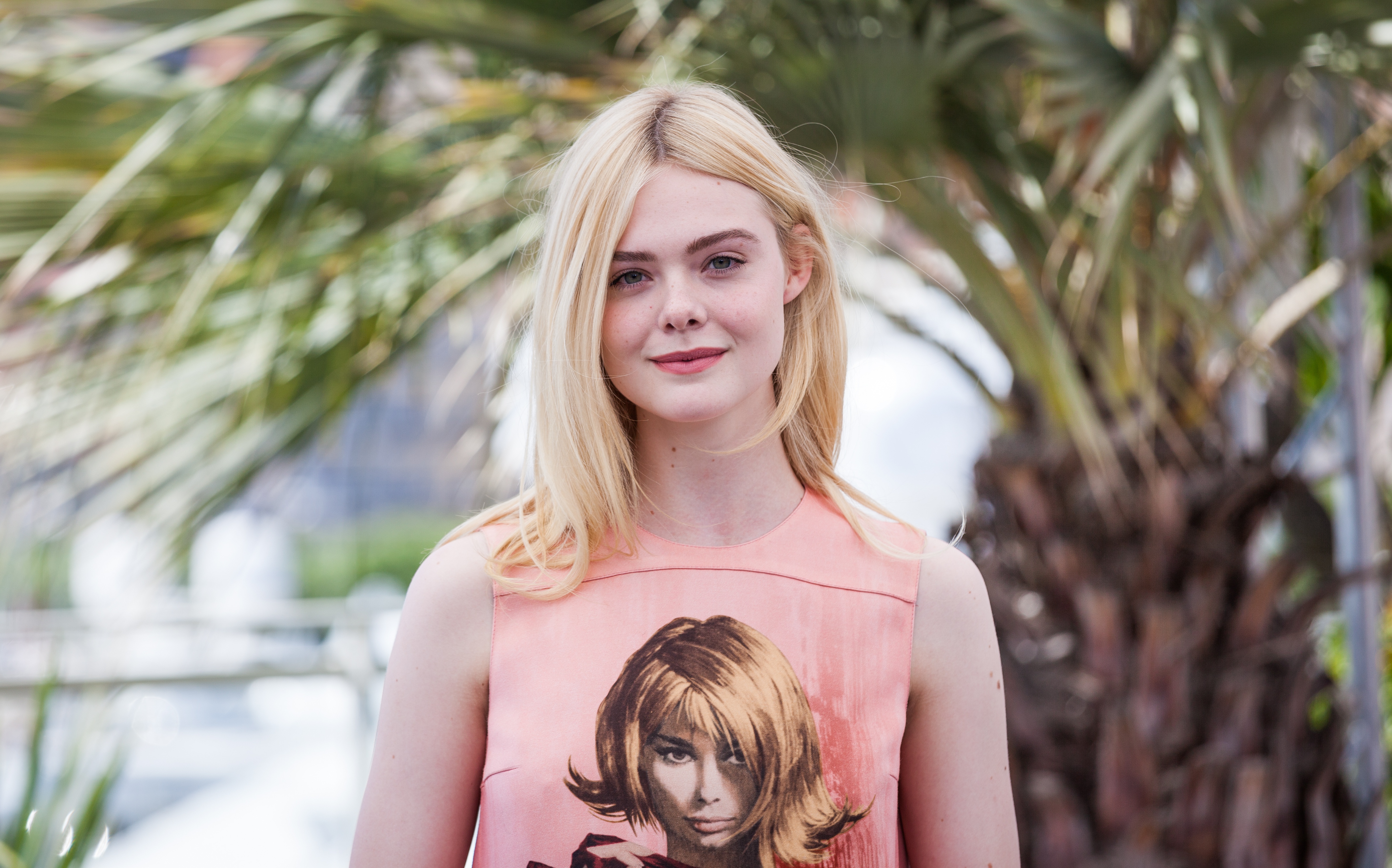 Elle Fanning Explains How to Maintain a Childlike Sense of Wonder While Acting