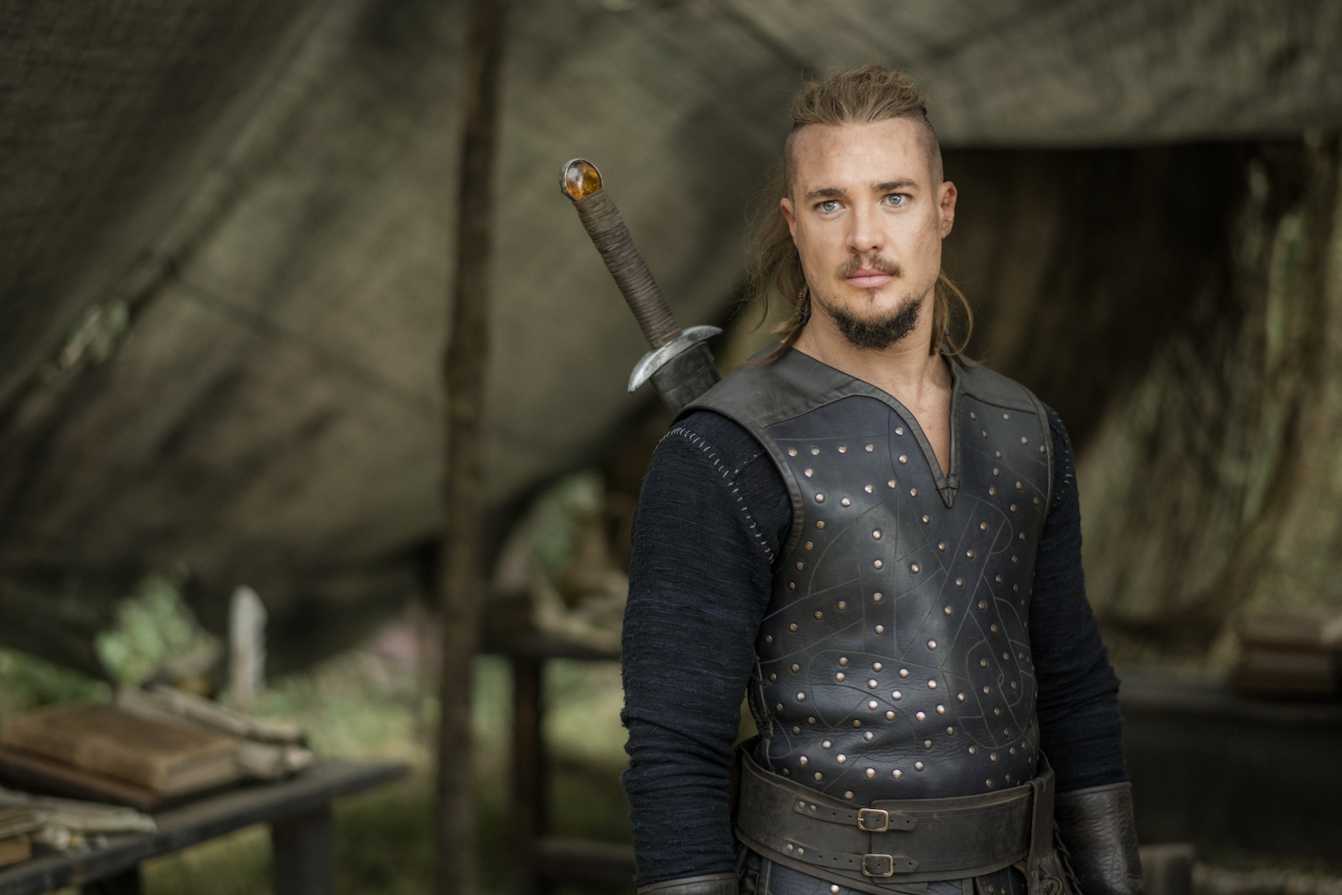 ‘The Last Kingdom’ Star Alexander Dreymon Breaks Down His Acting Technique