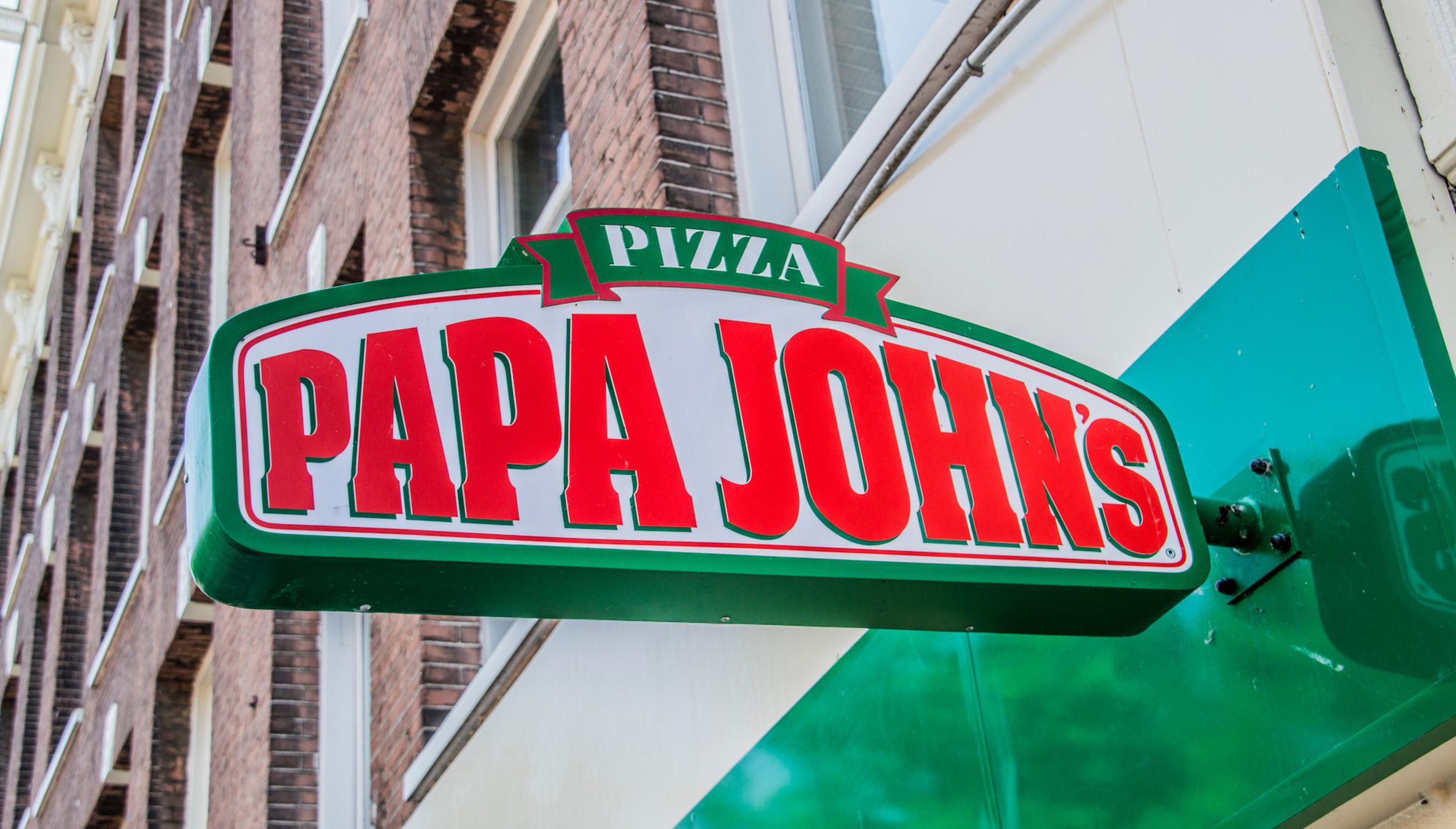 now-casting-star-in-a-papa-john-s-halloween-horror-ad-3-more-gigs
