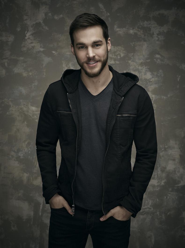 Why Chris Wood Bulked Up 30 Pounds for ‘Containment’