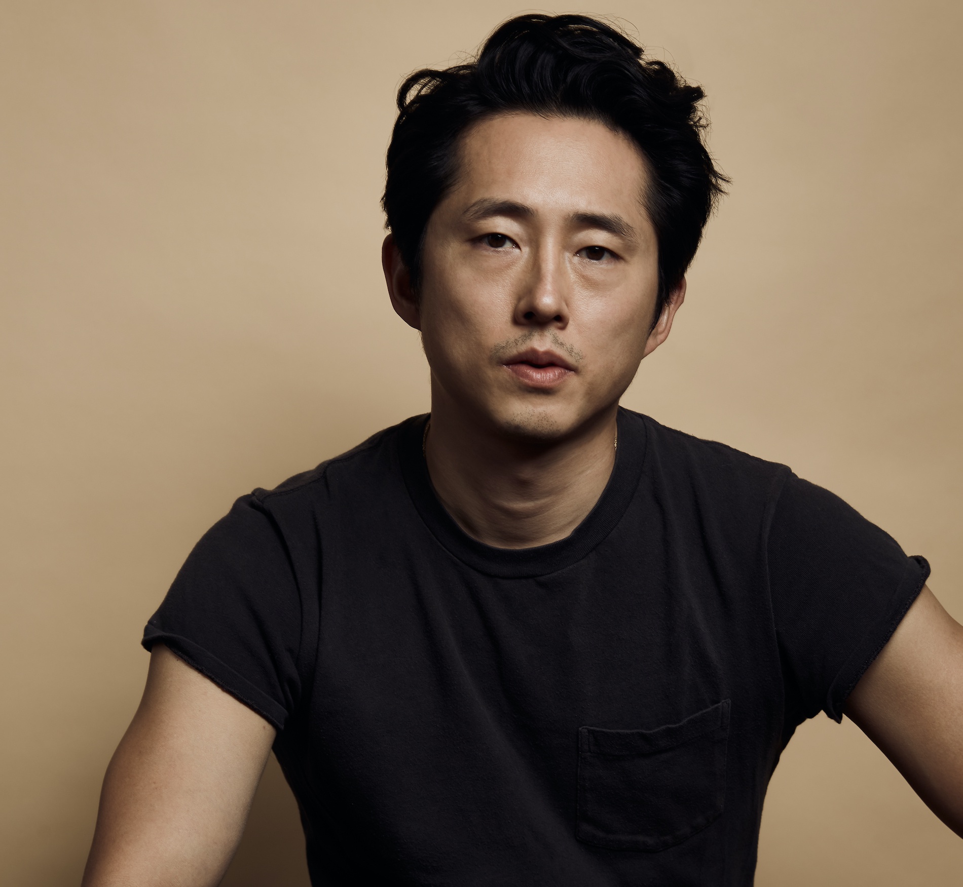 Steven Yeun Talks ‘minari And Diverse Representation Backstage 8839