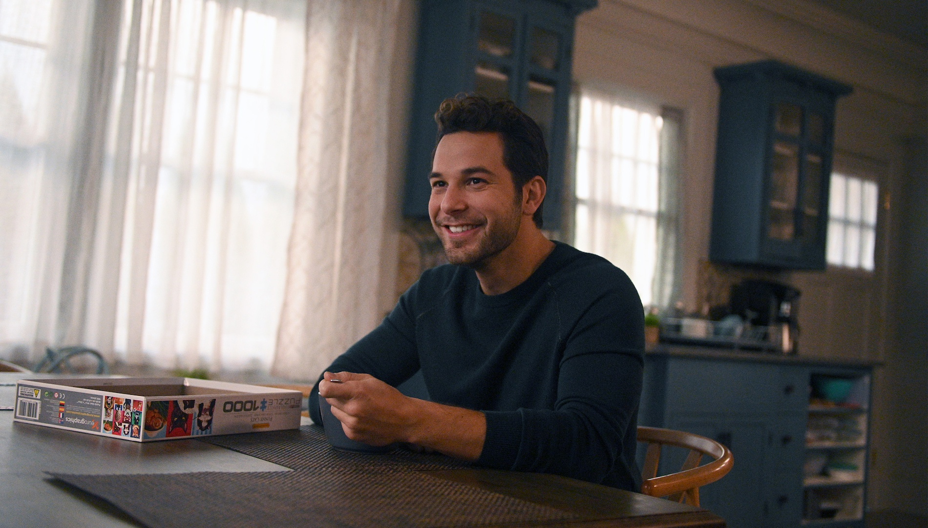 Skylar Astin Talks ‘Zoey’s Extraordinary Playlist’ + Getting Started With Backstage