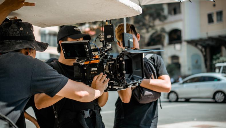 7 Tips for Choosing a Story as an Early-Career Filmmaker