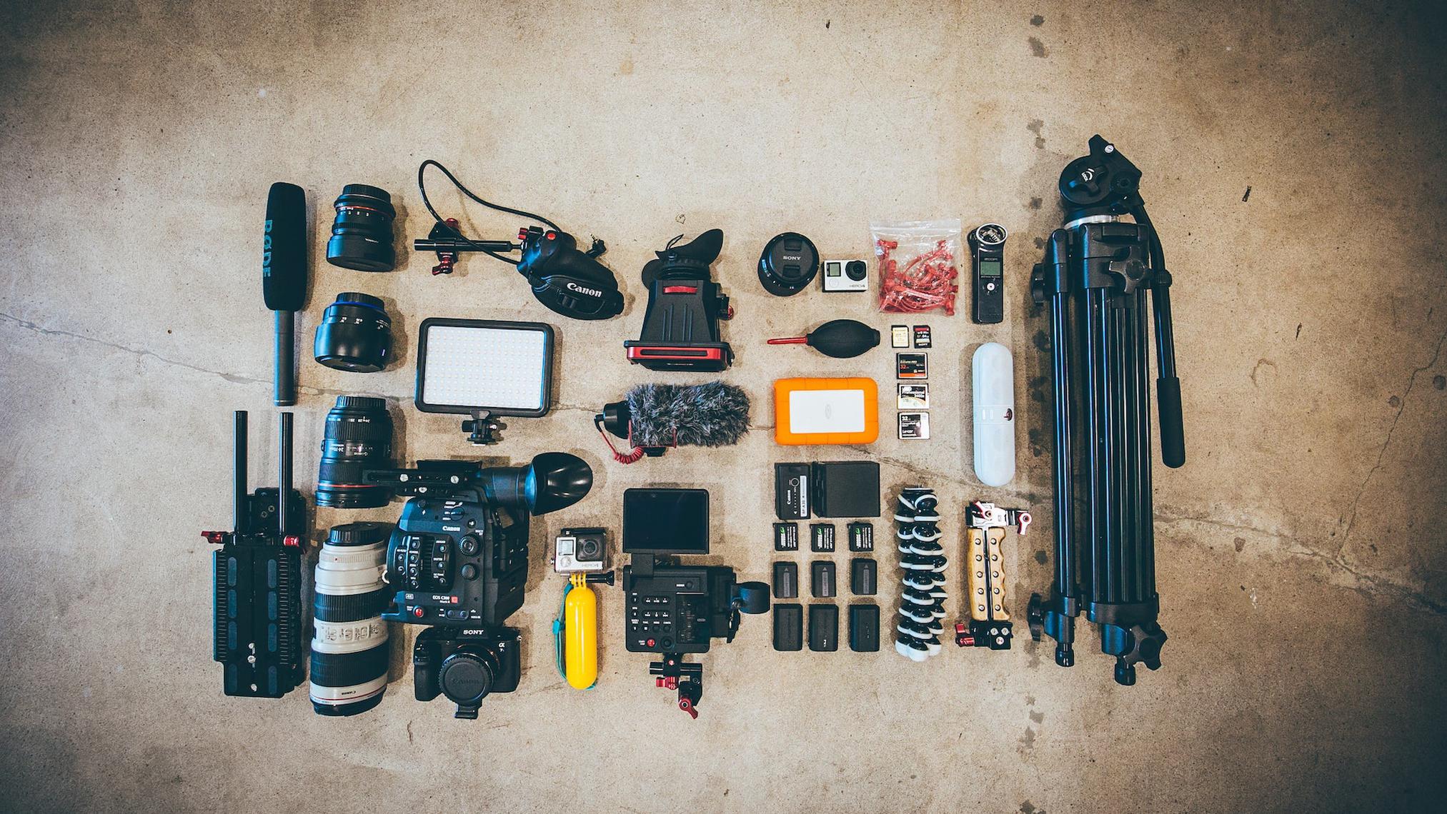 Dslr camera shop equipment for filmmaking