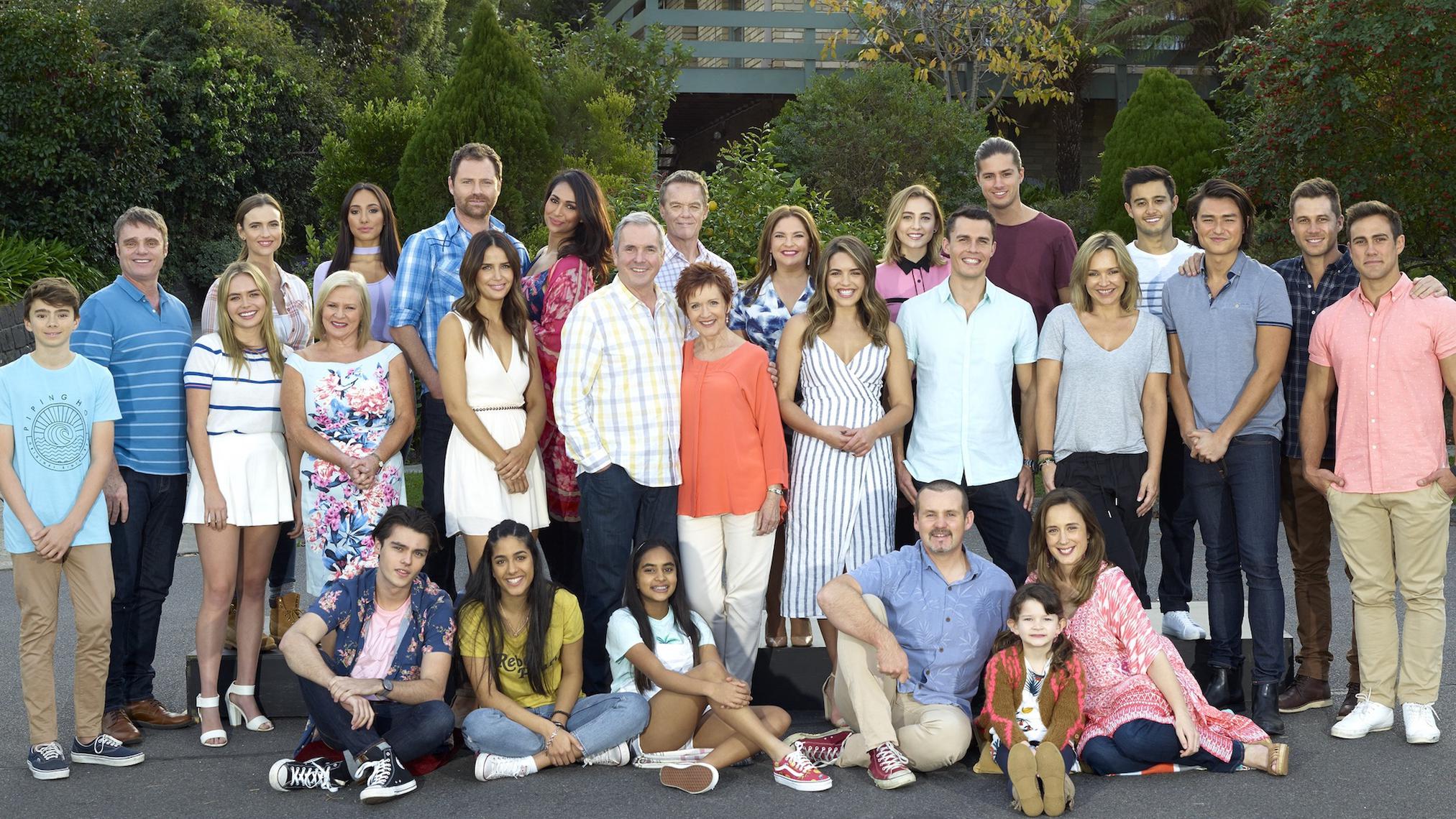 Neighbours cast - Character pictures and who plays who