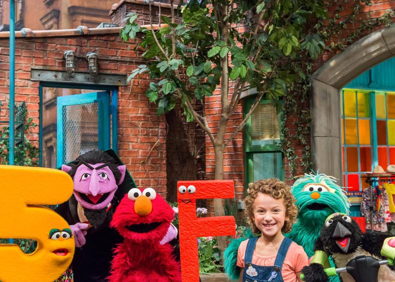 How to Get Cast on 'Sesame Street