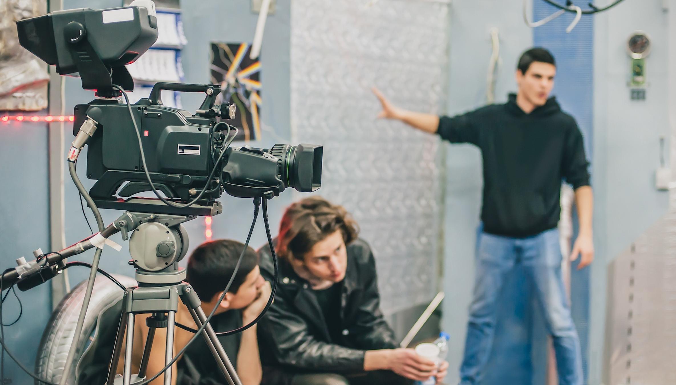 Film Major Jobs Pros Cons Of A Filmmaking Degree Backstage