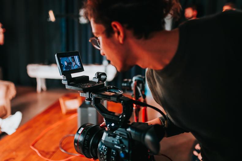 Film Major Jobs: Pros & Cons of a Filmmaking Degree | Backstage