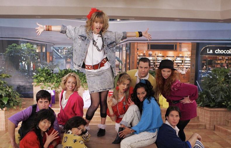 Robin Sparkles - Let's Go to the Mall