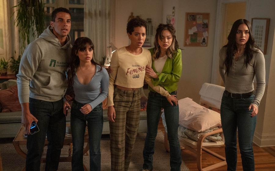 Join a New ‘League of Their Own’ on Amazon