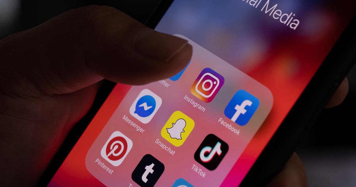 Find Social Media Jobs Backstage