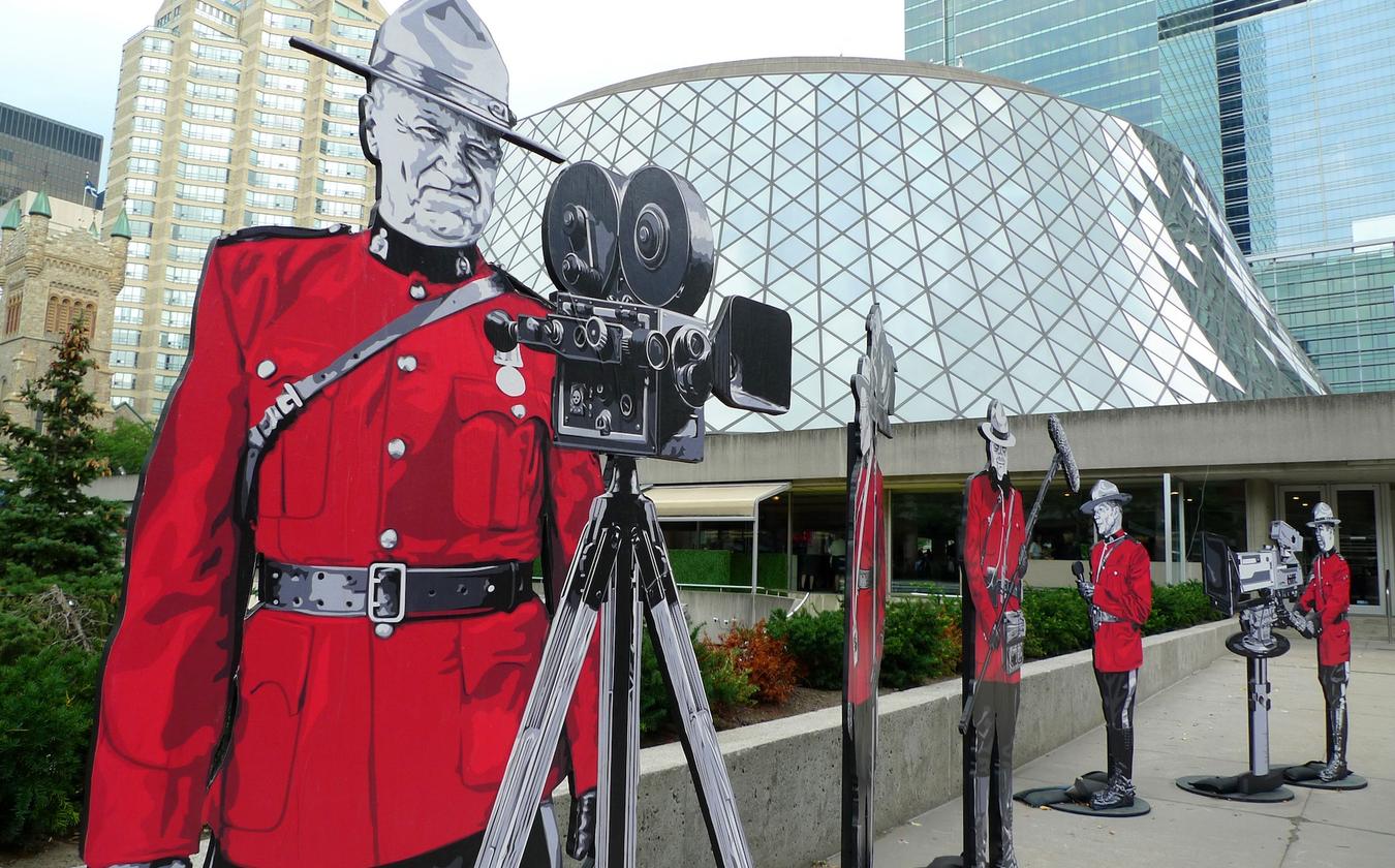 Jessie Mei Li on ‘Shadow and Bone’ Season 2 & CoStar Chemistry Backstage