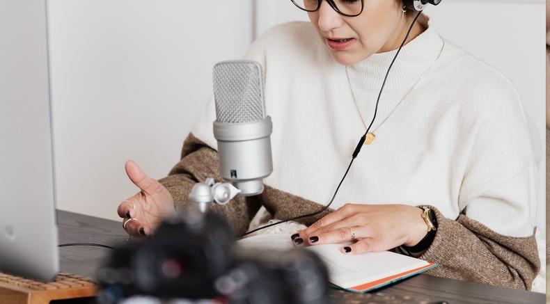 Audiobook narrator