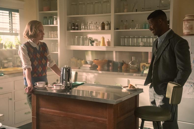Brie Larson and Patrick Walker on Lessons in Chemistry 