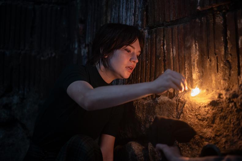 Sophie Thatcher in Heretic CRED Kimberley French