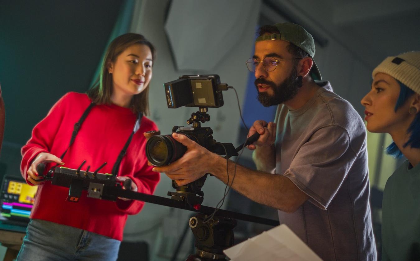 22 Excellent Comedic Monologues for Actors | Backstage