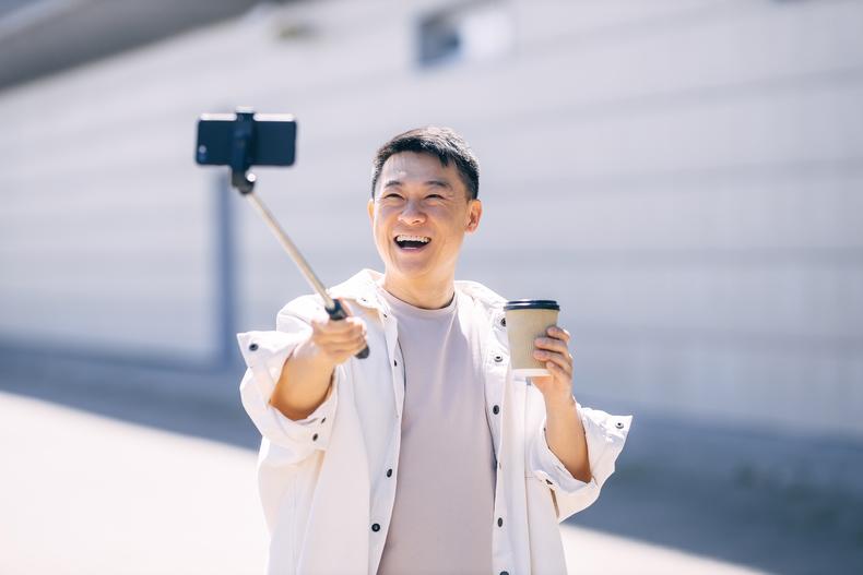 instagram selfie