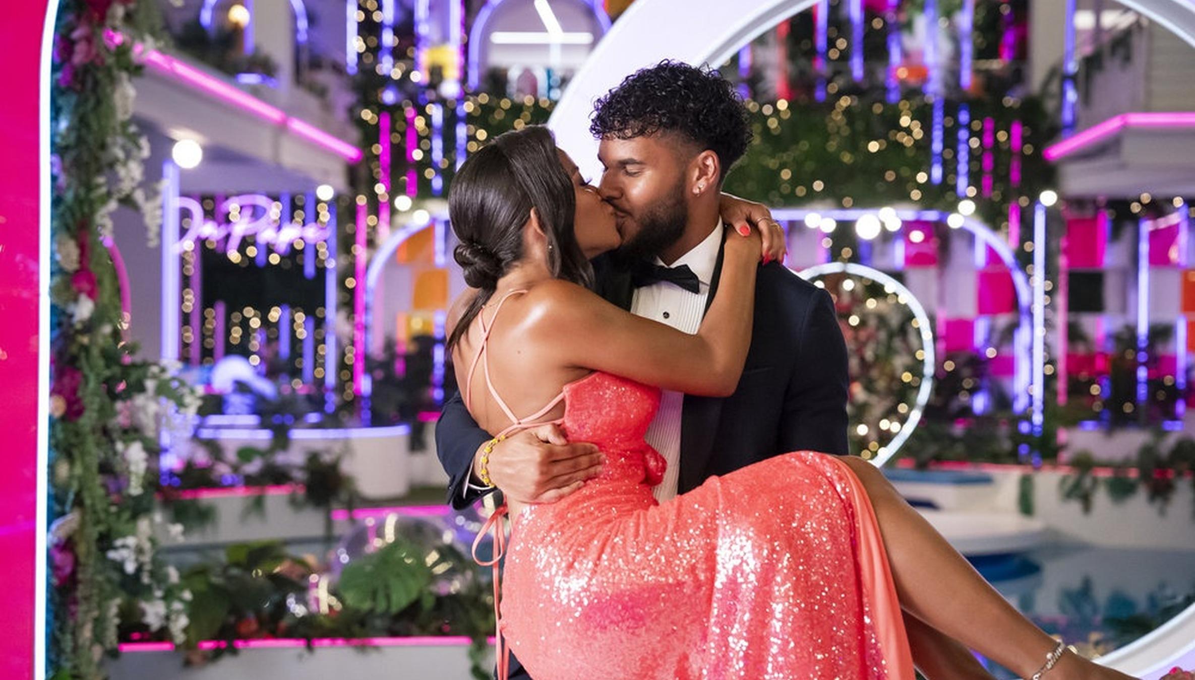 How to Get Cast on ‘Love Island USA’ | Backstage