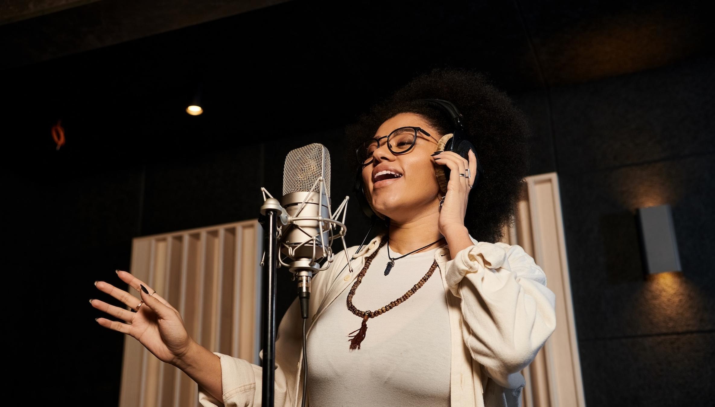 How to Become a Professional Singer in the UK | Mandy