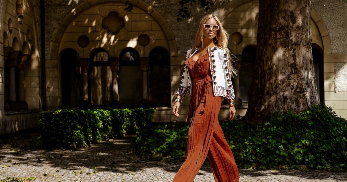 The Basics of Model Contracts | StarNow