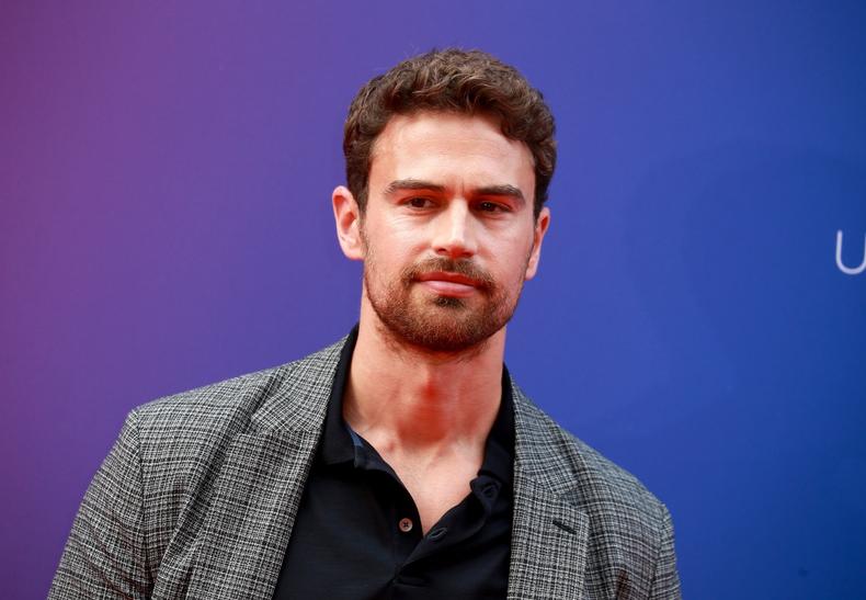Theo James
