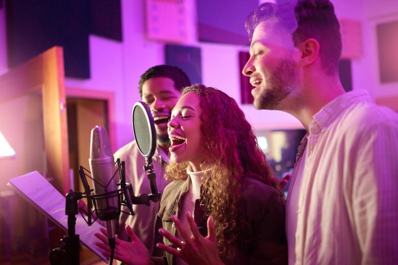 Backup singers