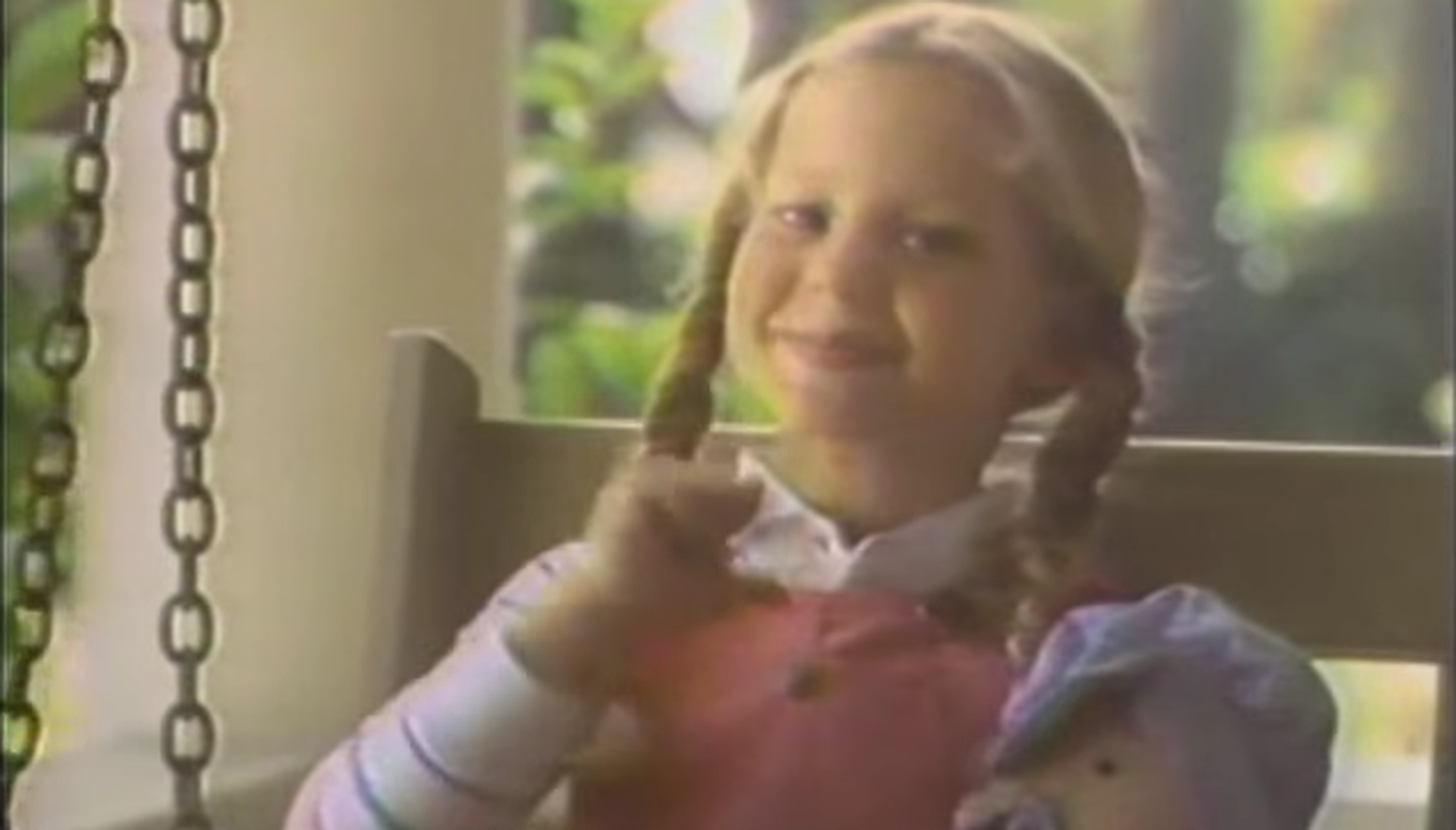 Watch Candace Cameron Bure in This Chef Boyardee Commercial From the ’80s