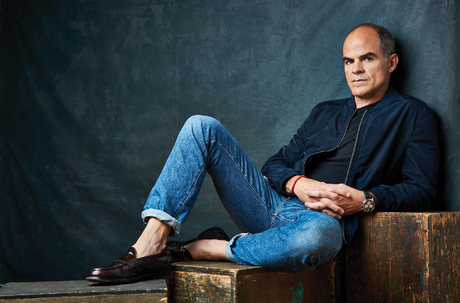 Next photo of Michael Kelly