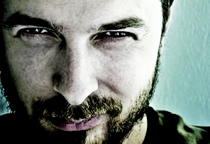 When Less Is More: The Art of the Thumbnail Photo