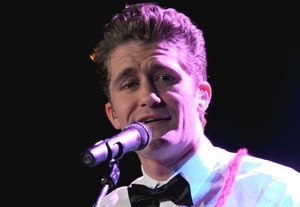 'Glee' Actor Matthew Morrison Announces Summer Tour