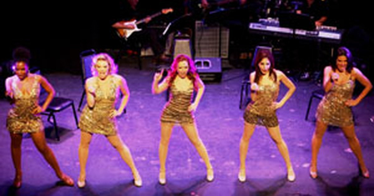 The Broadway Dolls in Tour De Fierce Backstage