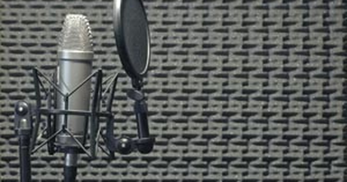 How to Make a DIY Sound Booth Backstage