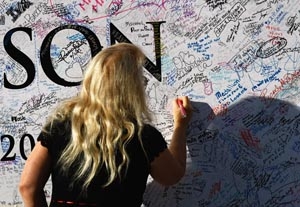 Judge Gives Control of Michael Jackson Estate to Executors